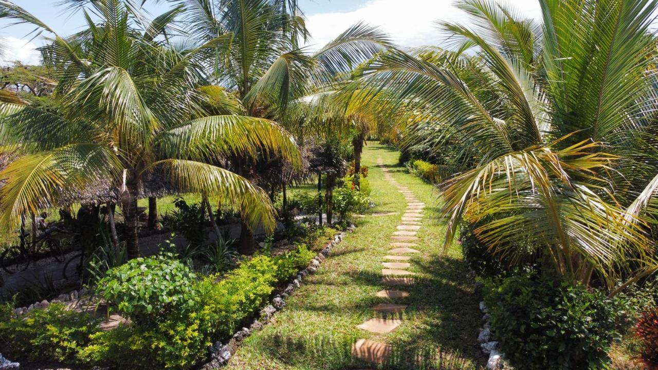 Botanica Eco Lodge Michamvi Екстериор снимка