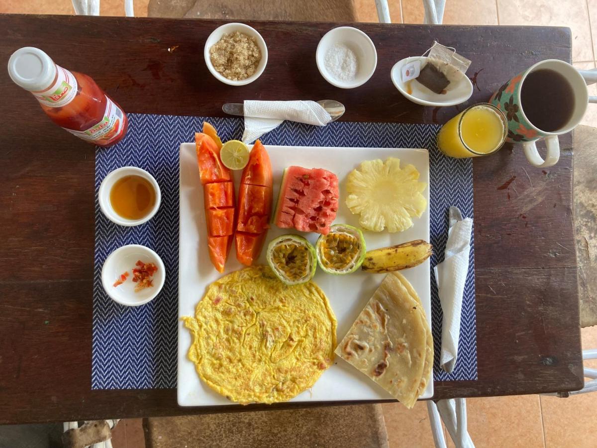 Botanica Eco Lodge Michamvi Екстериор снимка