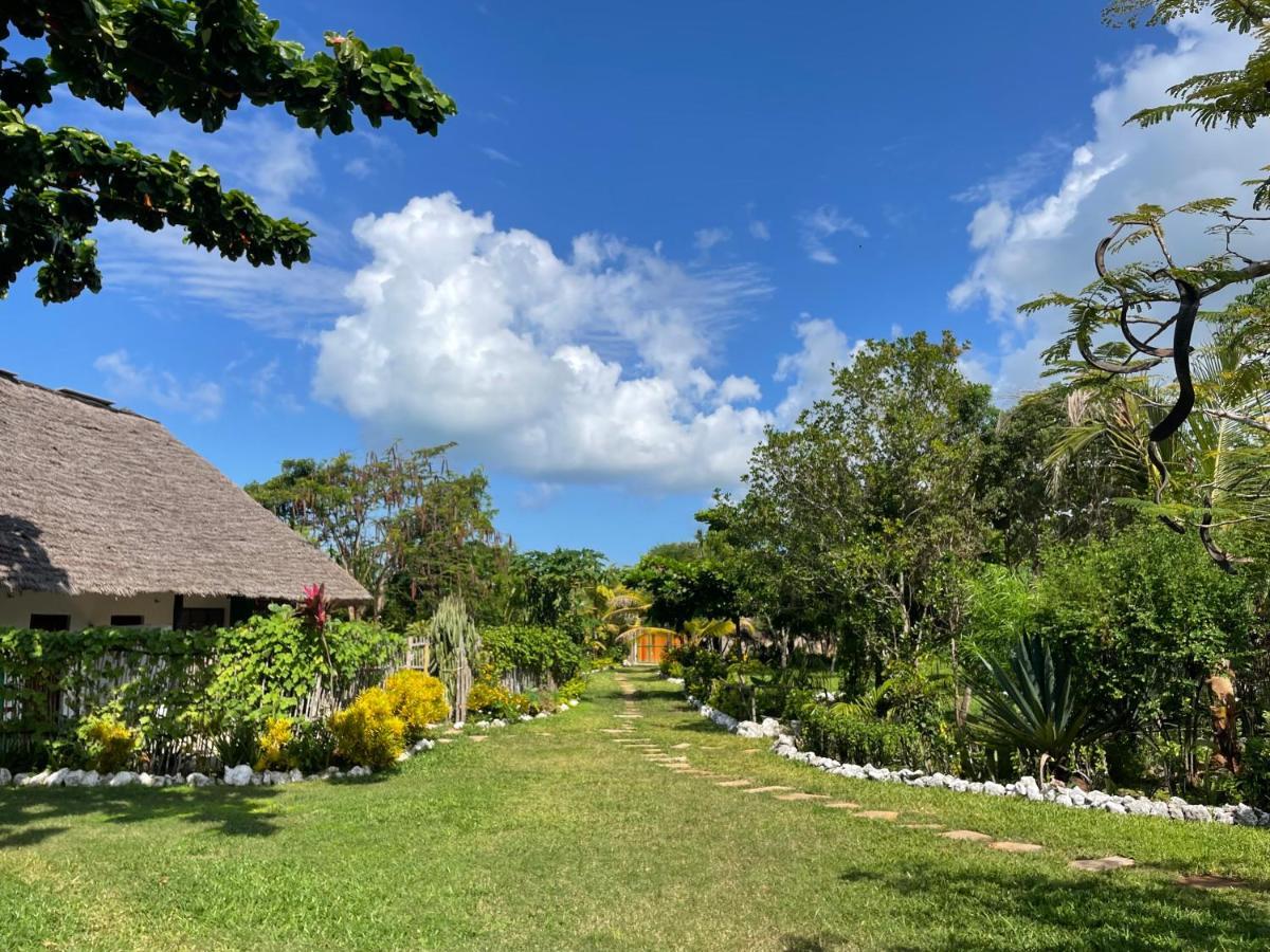 Botanica Eco Lodge Michamvi Екстериор снимка
